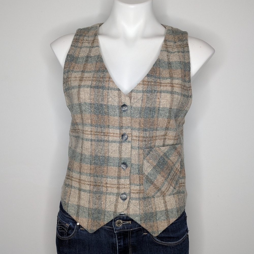 Vintage Plaid Wool Vest in Beige and Sage Green